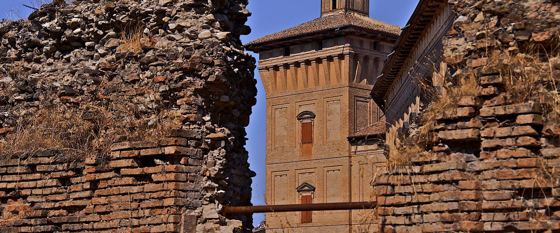 La Torre della Rocca dei Boiardo foto di Caba2011